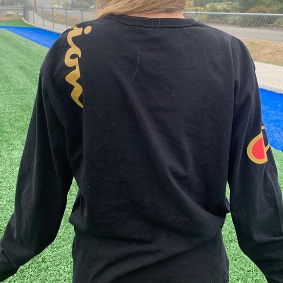 champion long sleeve ! - Picture 2 of 4